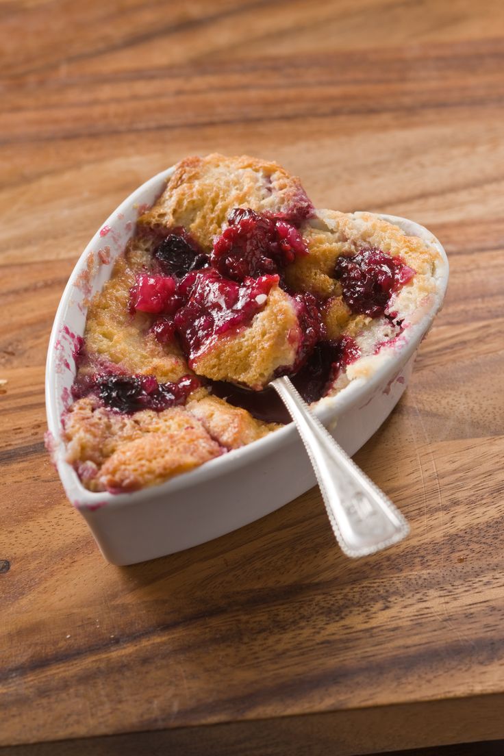 Raspberry and Blueberry Cobbler; recipe for a great dessert! DIYVila